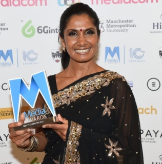 Eastenders Star Balvinder Sopal Wins 2022 Best TV Character Honour