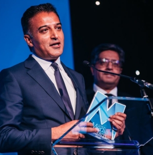 Adil Ray’s passionate speech inspires guests at Asian Media Awards